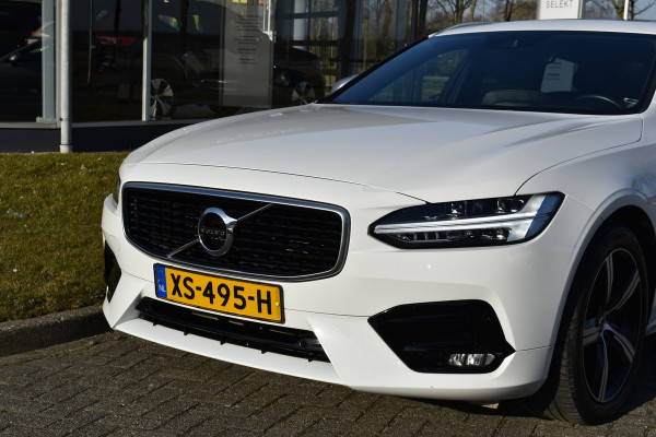 Volvo V90 T4 190PK Automaat Business Sport | H&K | Panodak | ACC | Elektr. stoelen | Leder | Blis | Stuurverwarming