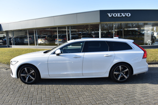 Volvo V90 T4 190PK Automaat Business Sport | H&K | Panodak | ACC | Elektr. stoelen | Leder | Blis | Stuurverwarming