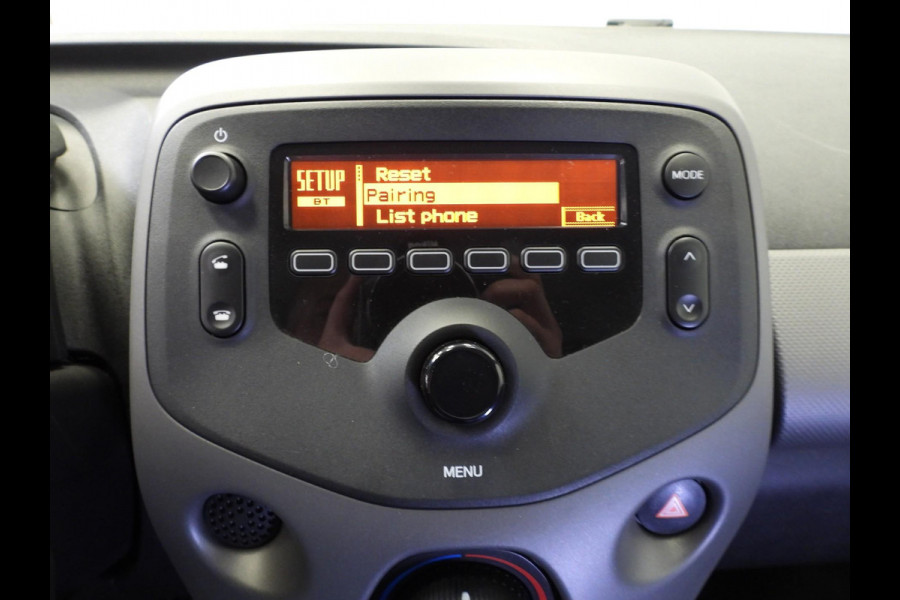 Peugeot 108 1.0 e-VTi Active Premium AIRCO/BLUETOOTH!