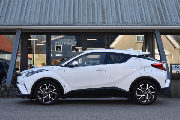 Toyota C-HR 1.8 Hybrid Dynamic | TREKHAAK | NAVIGATIE | STOELVERWARMING | DEALER ONDERHOUDEN | NAP