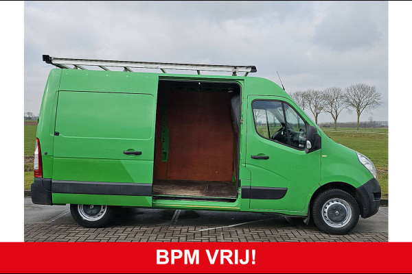 Renault Master T35 2.3 dCi L2H2 airco, imperiaal, trap, trekhaak, camera