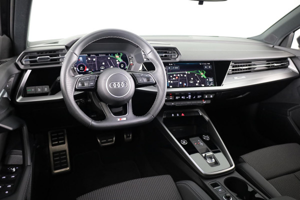 Audi A3 Sportback 35 TFSI S edition 150 pk S-tronic | Verlengde garantie | Navigatie | Parkeersensoren achter | Adaptieve cruise control | LED koplampen | S-Line |