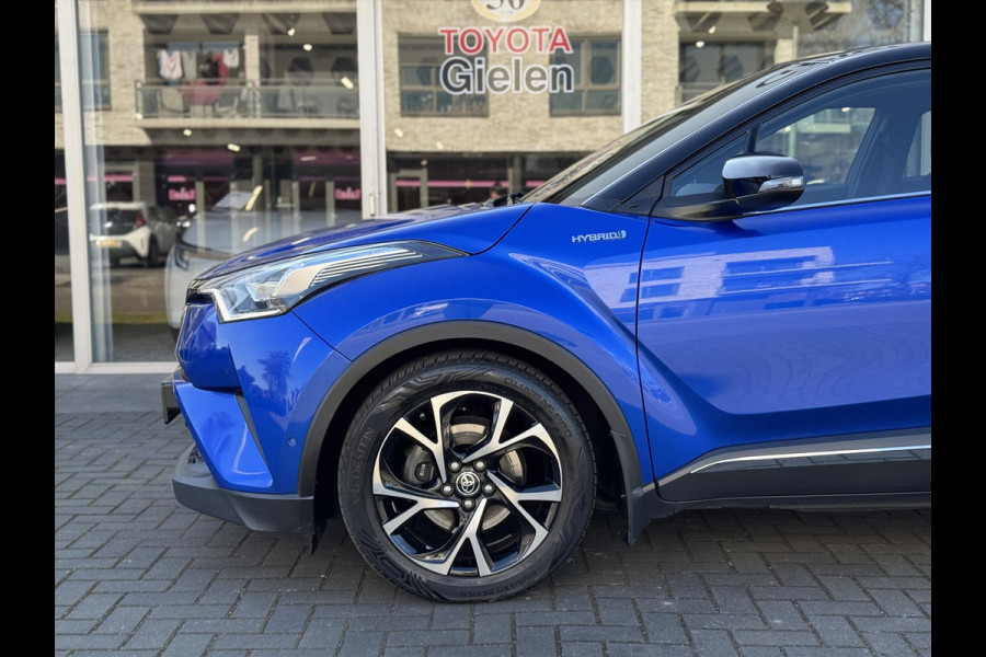 Toyota C-HR 1.8 Hybrid Bi-Tone Plus | JBL, LED, Half Leer/Alcantara, Navigatie, Dodehoekherkenning, Parkeersensoren, Chroom Pakket, Zeer com