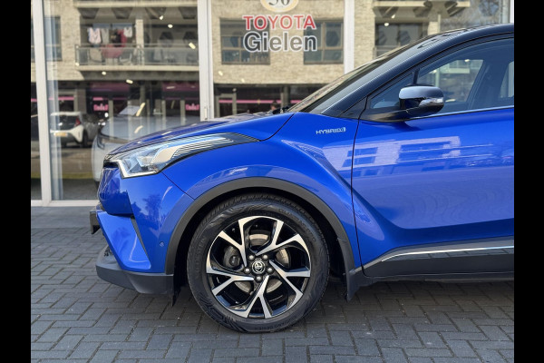 Toyota C-HR 1.8 Hybrid Bi-Tone Plus | JBL, LED, Half Leer/Alcantara, Navigatie, Dodehoekherkenning, Parkeersensoren, Chroom Pakket, Zeer com