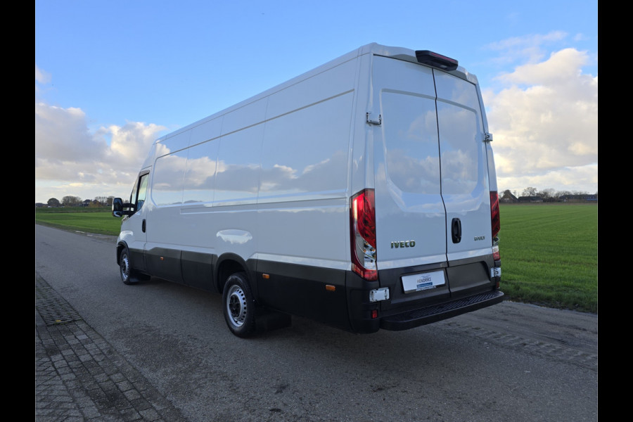 Iveco Daily 35S18HV 3.0 410 H2 L4 H2 - 180 Pk - Euro 6 - ParkeerCamera - Airco - Cruise Control