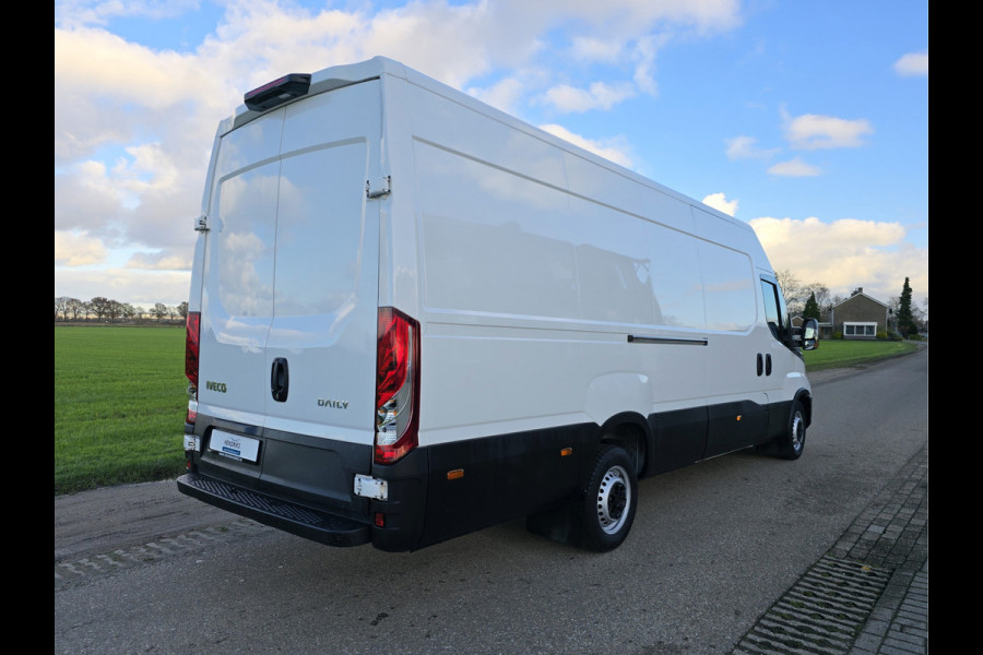 Iveco Daily 35S18HV 3.0 410 H2 L4 H2 - 180 Pk - Euro 6 - ParkeerCamera - Airco - Cruise Control