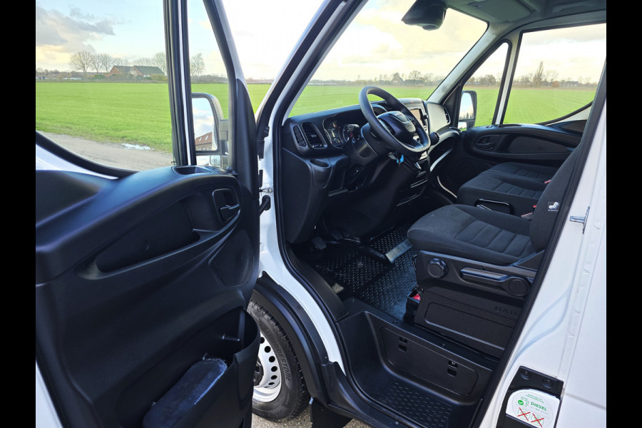 Iveco Daily 35S18HV 3.0 410 H2 L4 H2 - 180 Pk - Euro 6 - ParkeerCamera - Airco - Cruise Control