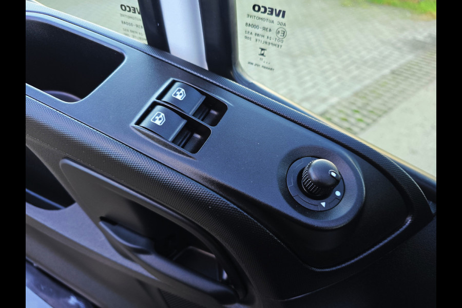 Iveco Daily 35S18HV 3.0 410 H2 L4 H2 - 180 Pk - Euro 6 - ParkeerCamera - Airco - Cruise Control
