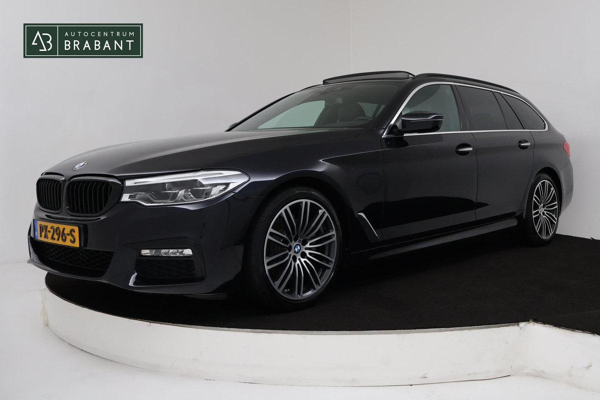 BMW 5 Serie Touring 520i High Executive (PANORAMADAK, STOELVERWARMING, LEER, NAVI, CRUISE, ELEKTR STOEL, DEALER ONDERHOUDEN)