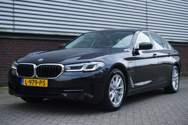 BMW 5 Serie 530e Business Edition Plus/Laser LED/Leer/ Comfortstoelen/Origineel Nederlands.