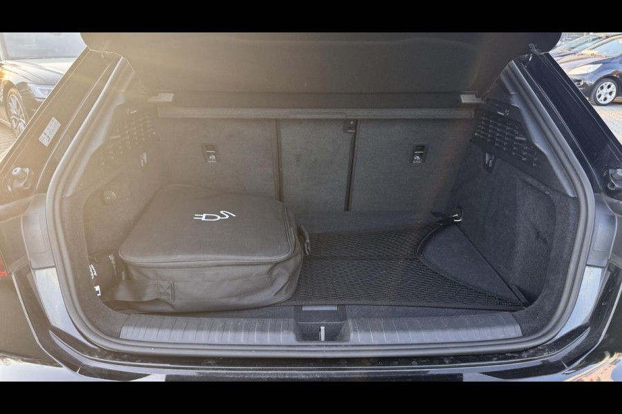 Audi A3 Sportback 40 TFSI e S-line Elektr. S-stoelen|Dodehoek|Leder|AllSeasonNieuw|B&O