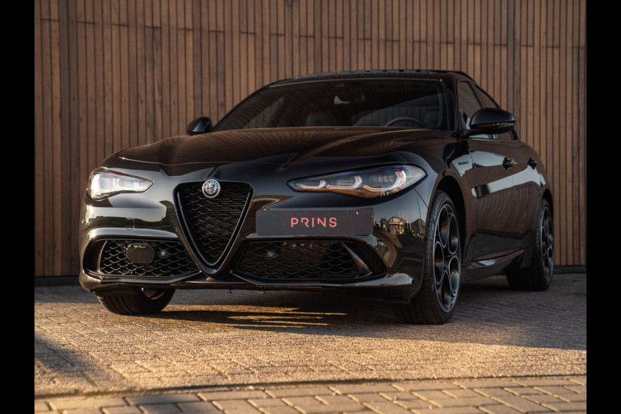 Alfa Romeo Giulia 2.0T 280pk GME AWD Competizione Q4 MY24 | Full option! | Pano-dak | Harman/Kardon | Adapt. cruise | CarPlay