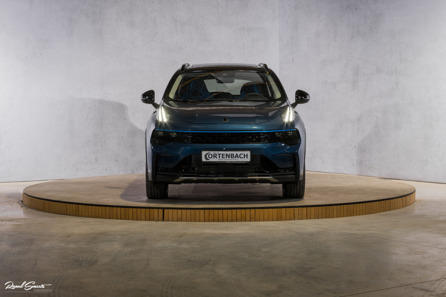 Lynk & Co 01 1.5 | Apple carplay | Panorama | Memory stoelen | stoelverwarming |