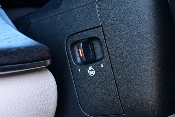 Mercedes-Benz V-Klasse 300d 4-Matic L3 AMG uitvoering, Elektrische portieren, Distronic