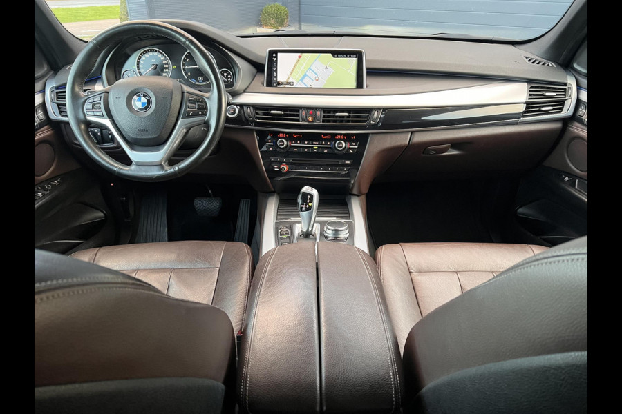 BMW X5 xDrive40e iPerformance High Executive 1e Eigenaar,Leder,Navi,Camera,Clima,Cruise,PDC,Trekhaak,Stoelverwarming,Apk tot 11-2025