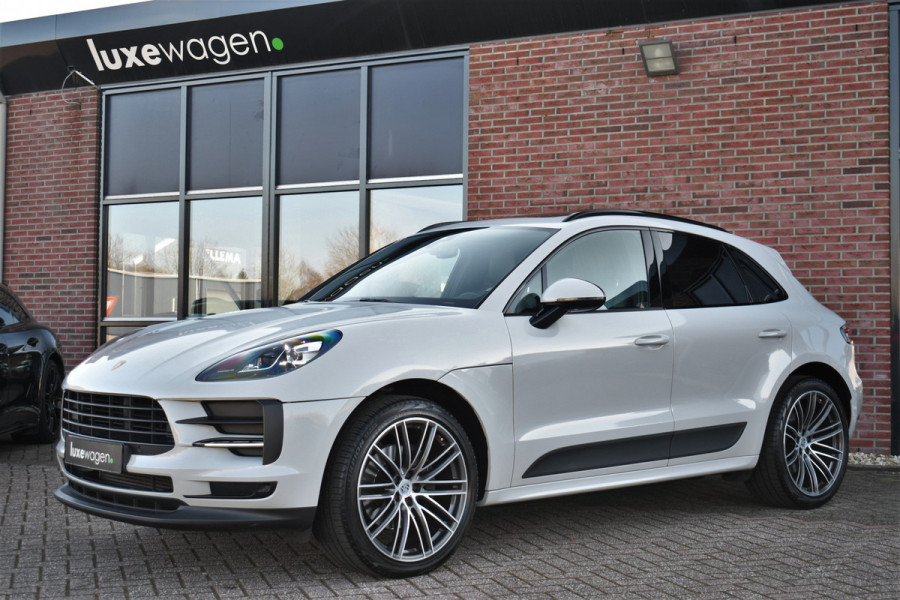 Porsche Macan 2.0 PDK Krijt Pano Luchtv Trekh Chrono 21inch Bose