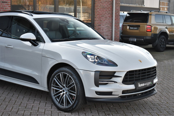 Porsche Macan 2.0 PDK Krijt Pano Luchtv Trekh Chrono 21inch Bose