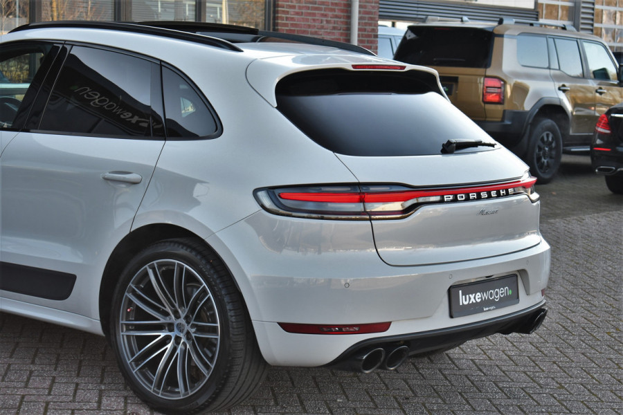 Porsche Macan 2.0 PDK Krijt Pano Luchtv Trekh Chrono 21inch Bose