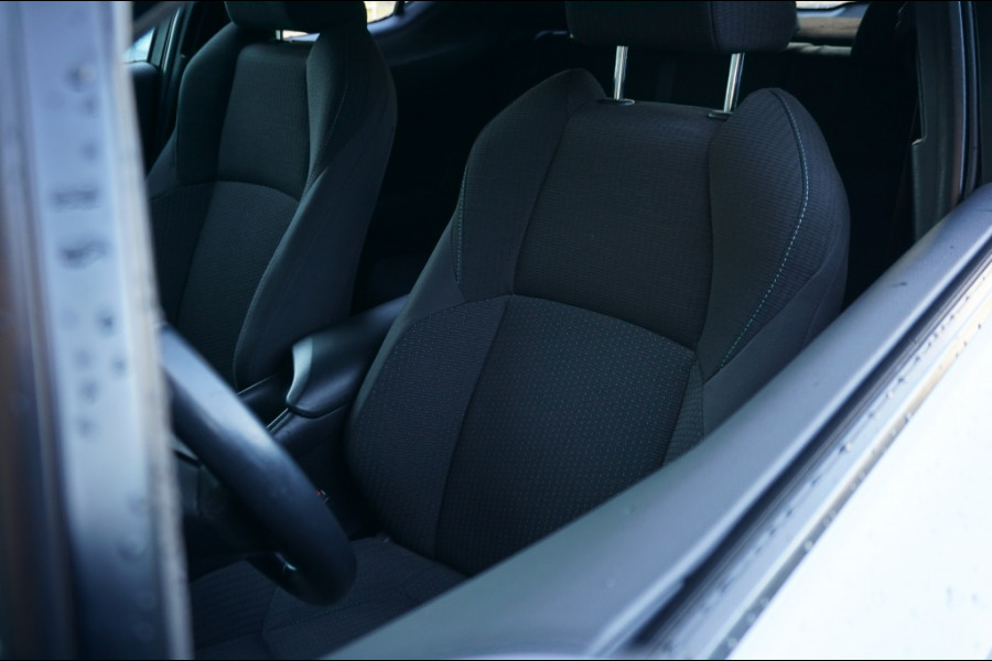 Toyota C-HR 1.8 Hybrid Dynamic AUT. TREKHAAK | 4SBAND | NAVI | CAMERA | STOE