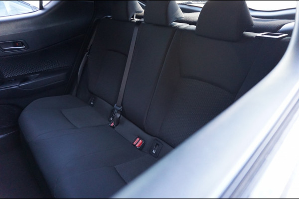Toyota C-HR 1.8 Hybrid Dynamic AUT. TREKHAAK | 4SBAND | NAVI | CAMERA | STOE