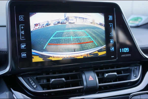 Toyota C-HR 1.8 Hybrid Dynamic AUT. TREKHAAK | 4SBAND | NAVI | CAMERA | STOE