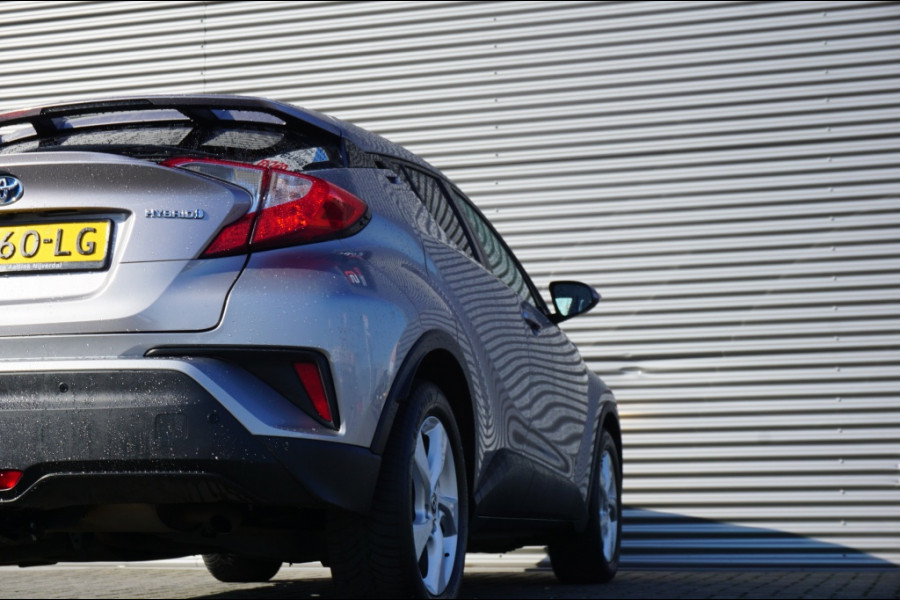 Toyota C-HR 1.8 Hybrid Dynamic AUT. TREKHAAK | 4SBAND | NAVI | CAMERA | STOE