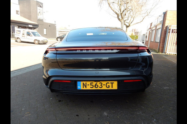 Porsche Taycan PERFORMANCE 84KW*BOSE*PANODAK*ORG NL*