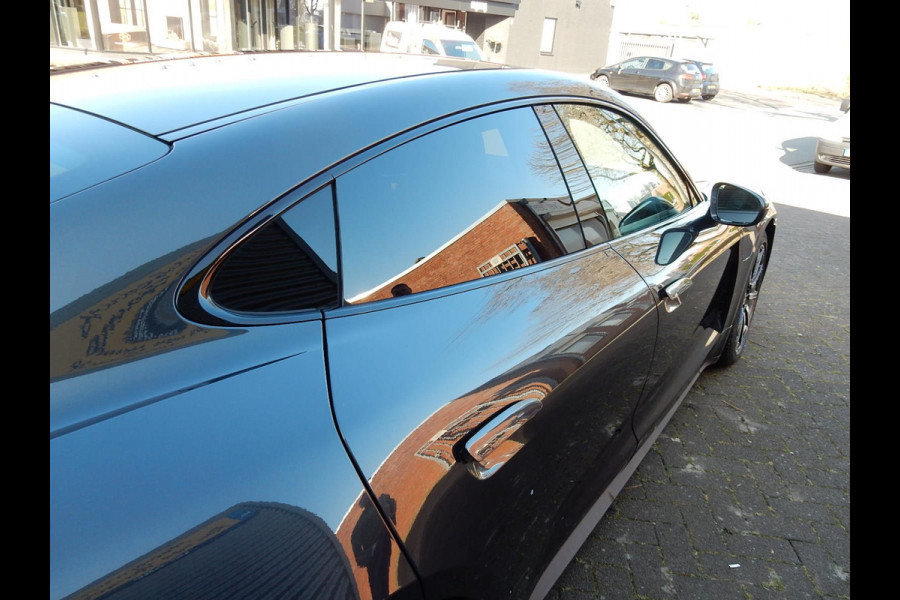 Porsche Taycan PERFORMANCE 84KW*BOSE*PANODAK*ORG NL*