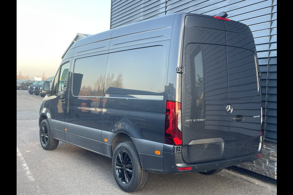 Mercedes-Benz Sprinter 319 1.9 CDI L2 / H2 AUT Navi / Camera 360 /  3500 kg Trekgewicht