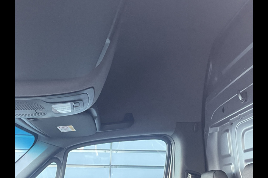 Mercedes-Benz Sprinter 319 1.9 CDI L2 / H2 AUT Navi / Camera 360 /  3500 kg Trekgewicht
