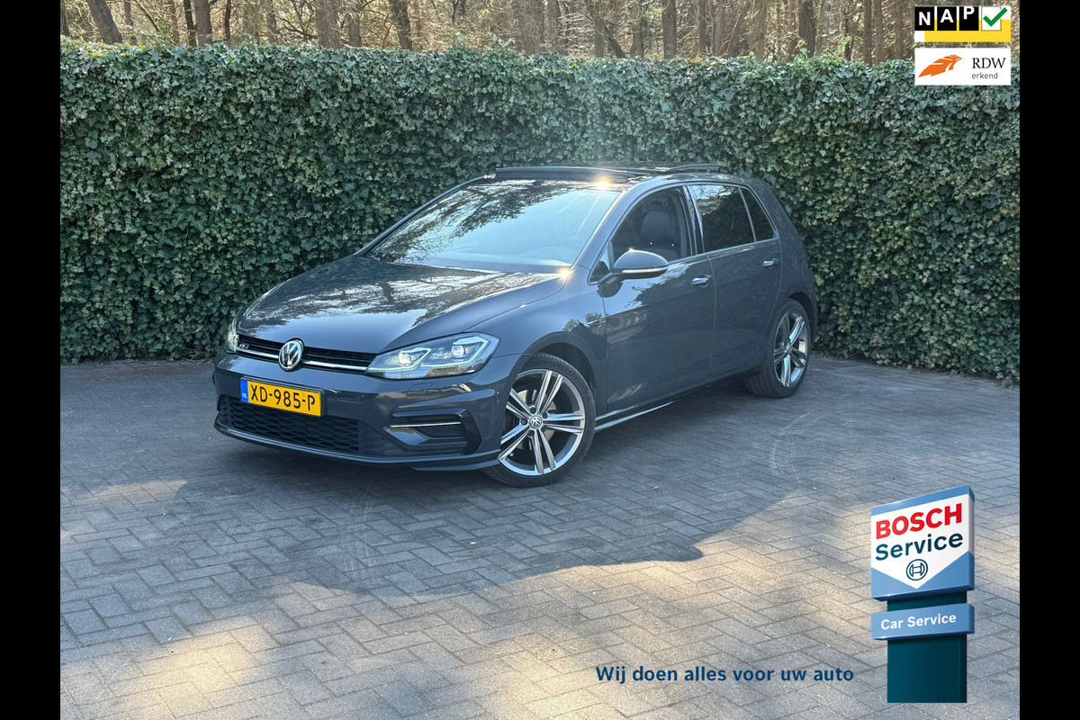 Volkswagen Golf 1.5 TSI Highline Business R LEDER / PANO / LED / CAMERA/ NAVI/ 18INCH / CLIMATE / STOELVERWARMING / BOMVOLLE GOLF!