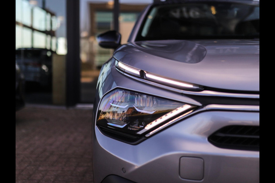 Citroën Ë-C4 X Shine 50 kWh | Keyless | Camera | Stoelverw. | HUD | Leder