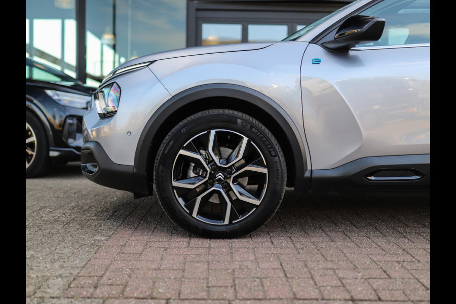 Citroën Ë-C4 X Shine 50 kWh | Keyless | Camera | Stoelverw. | HUD | Leder