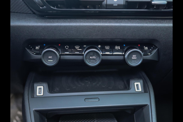 Citroën Ë-C4 X Shine 50 kWh | Keyless | Camera | Stoelverw. | HUD | Leder