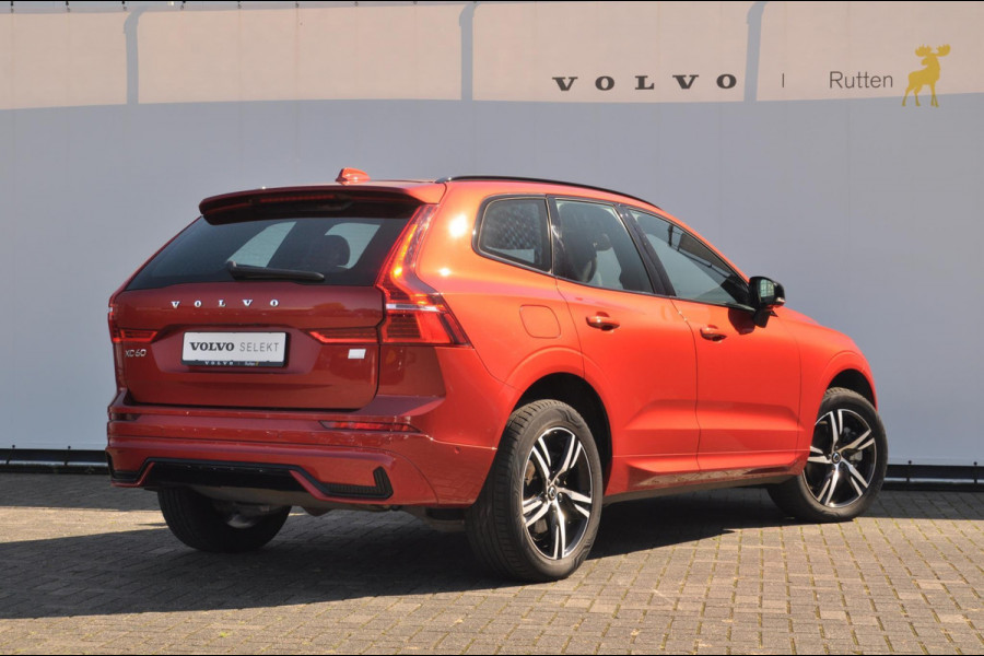 Volvo XC60 T6 350PK Long Range Recharge AWD Plus Dark / Long range/ Google infotaiment/ Luchtvering/ Head up display/ Trekhaak/ Adaptieve cruise control/ Elektrische stoelen/ Stoel en stuurwielverwarming