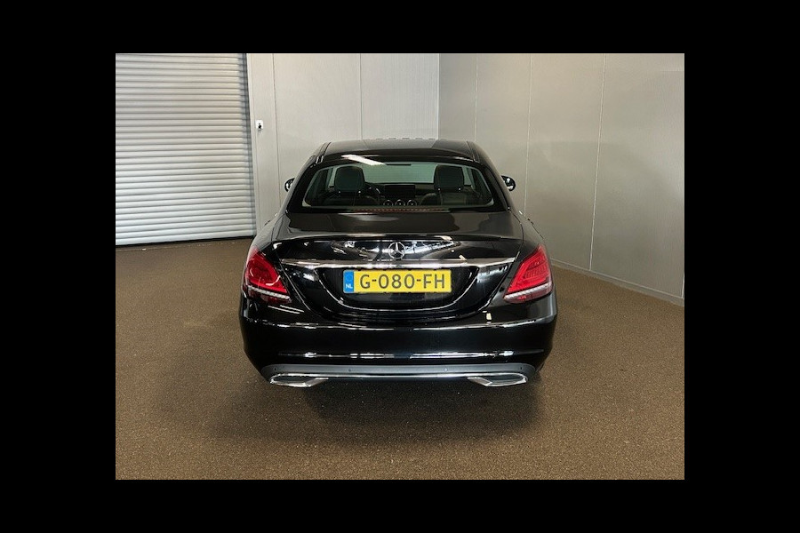 Mercedes-Benz C-Klasse 180 Avantgarde Face Lift-SCHUIFDAK-CAMERA-DODEHOEK-SFEER-COMPLEET