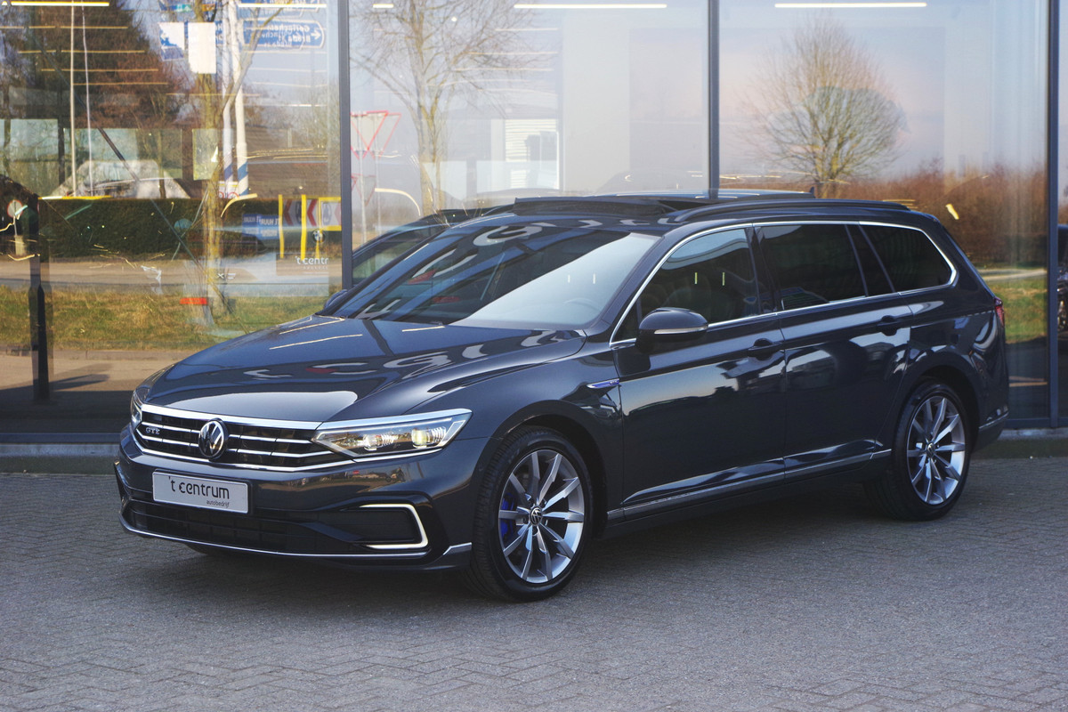 Volkswagen Passat Variant 1.4 TSI 218 PK PHEV GTE Business, Leder, Panoramadak, Trekhaak, 4 x Stoelverwarming