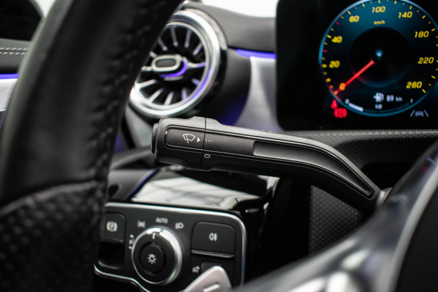 Mercedes-Benz CLA-Klasse 250 e AMG PANO|Dealer Onderhouden|12 Maanden Garantie|