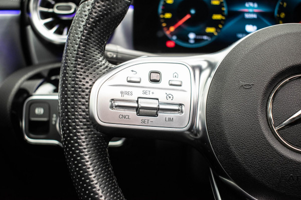 Mercedes-Benz CLA-Klasse 250 e AMG PANO|Dealer Onderhouden|12 Maanden Garantie|