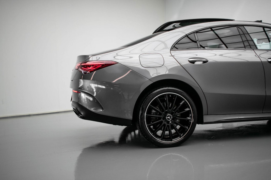 Mercedes-Benz CLA-Klasse 250 e AMG PANO|Dealer Onderhouden|12 Maanden Garantie|