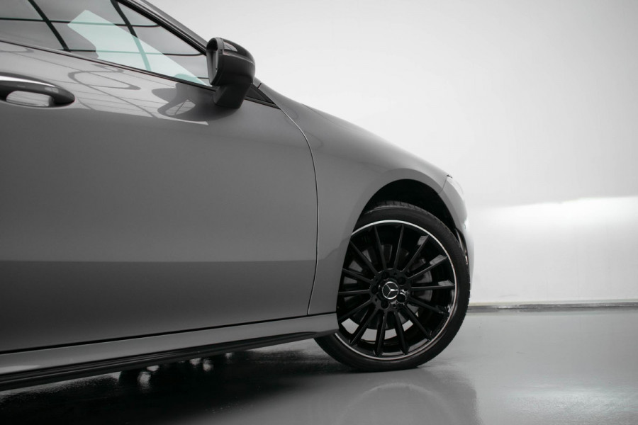 Mercedes-Benz CLA-Klasse 250 e AMG PANO|Dealer Onderhouden|12 Maanden Garantie|