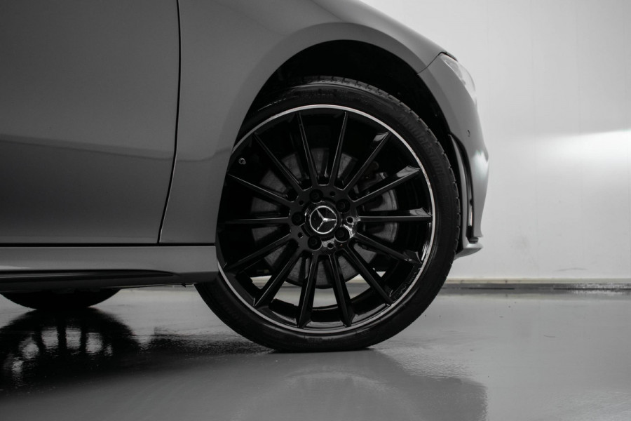 Mercedes-Benz CLA-Klasse 250 e AMG PANO|Dealer Onderhouden|12 Maanden Garantie|