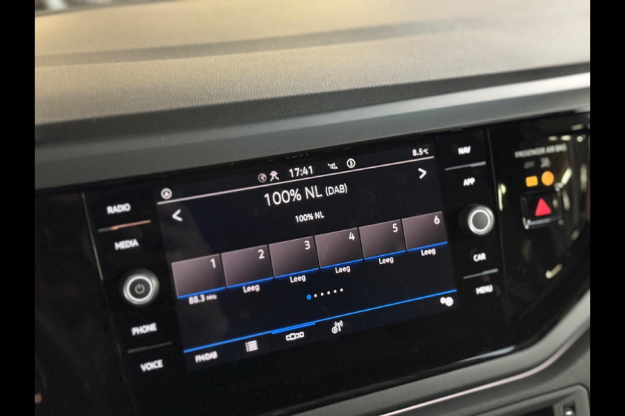 Volkswagen Polo 1.0 TSI R-Line Business | pano | Camera | CarPlay | DAB | Stoelverwarming