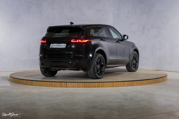 Land Rover Range Rover Evoque 1.5 P300e AWD R-Dynamic SE | Adaptieve cruise | Panorama dak | Black-pack | Premium audio | Zwenkbare trekhaak |