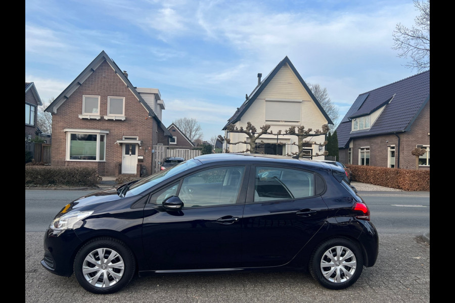Peugeot 208 1.2 Automaat 103.000 km NL-AUTO-NAP.