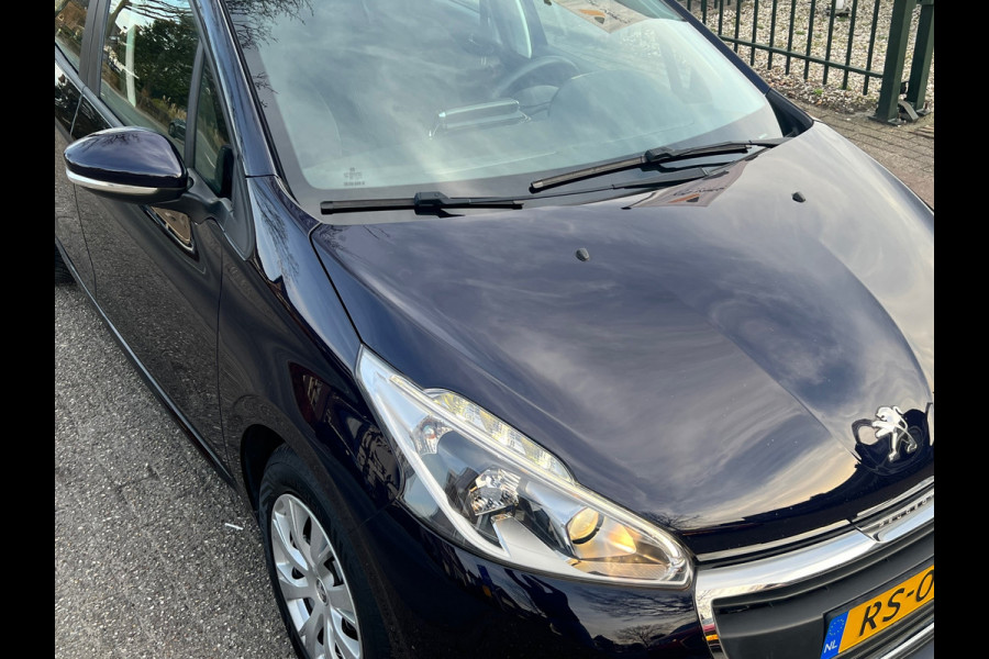 Peugeot 208 1.2 Automaat 103.000 km NL-AUTO-NAP.