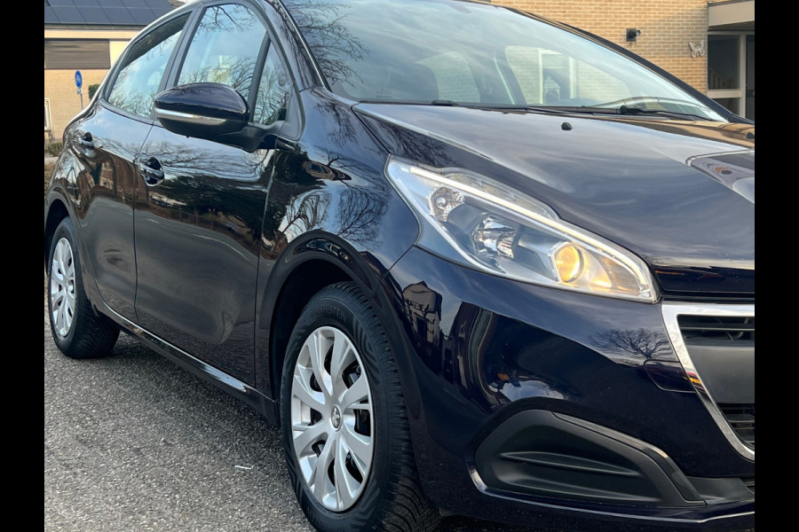 Peugeot 208 1.2 Automaat 103.000 km NL-AUTO-NAP.