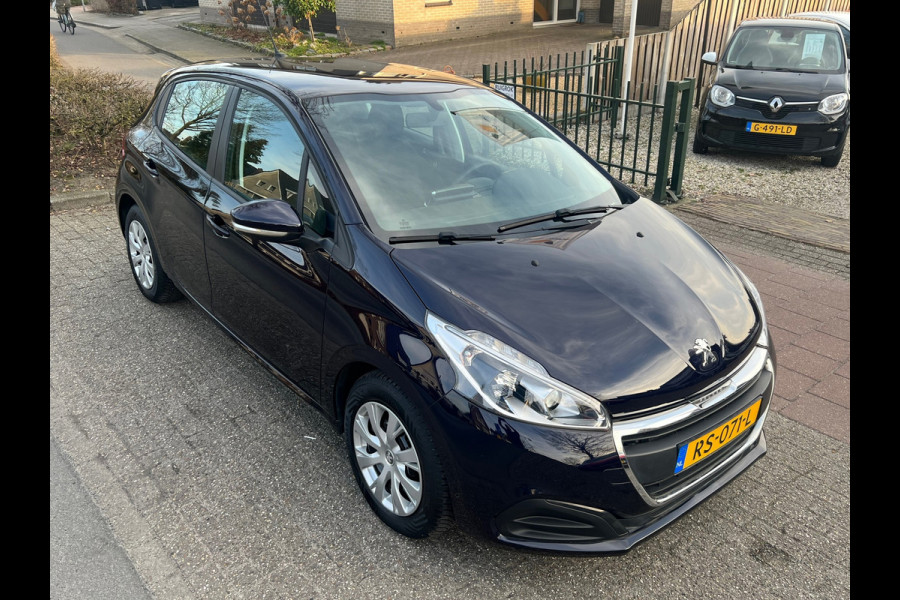 Peugeot 208 1.2 Automaat 103.000 km NL-AUTO-NAP.