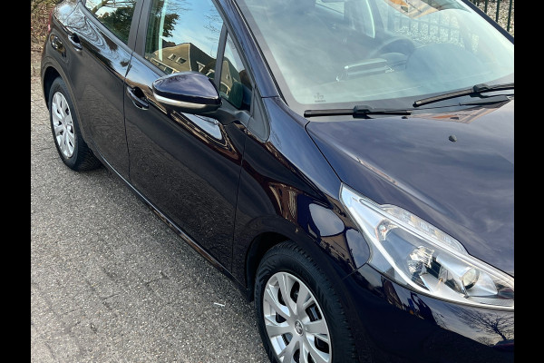 Peugeot 208 1.2 Automaat 103.000 km NL-AUTO-NAP.