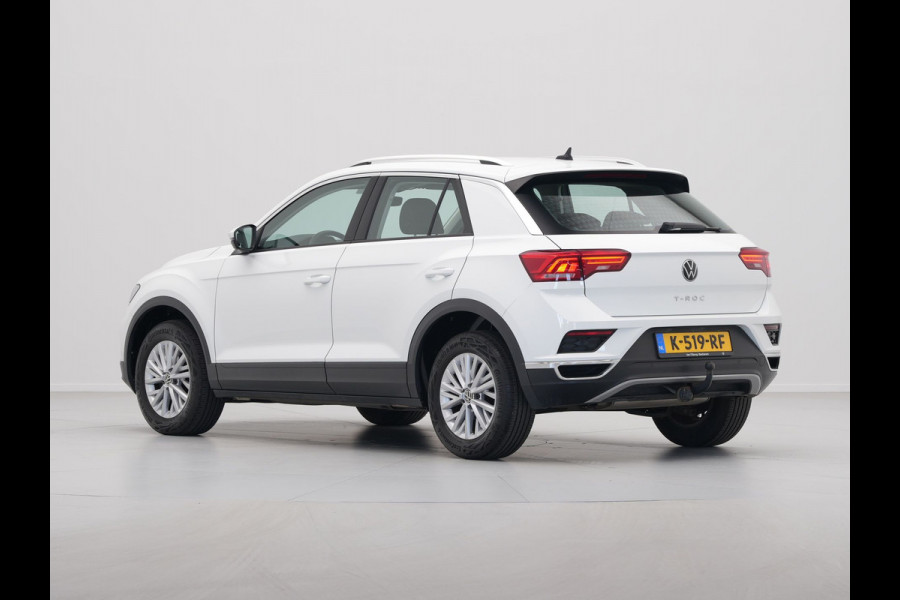 Volkswagen T-Roc 1.5 TSI 150pk DSG Style Business Navigatie Trekhaak Camera El. Ramen